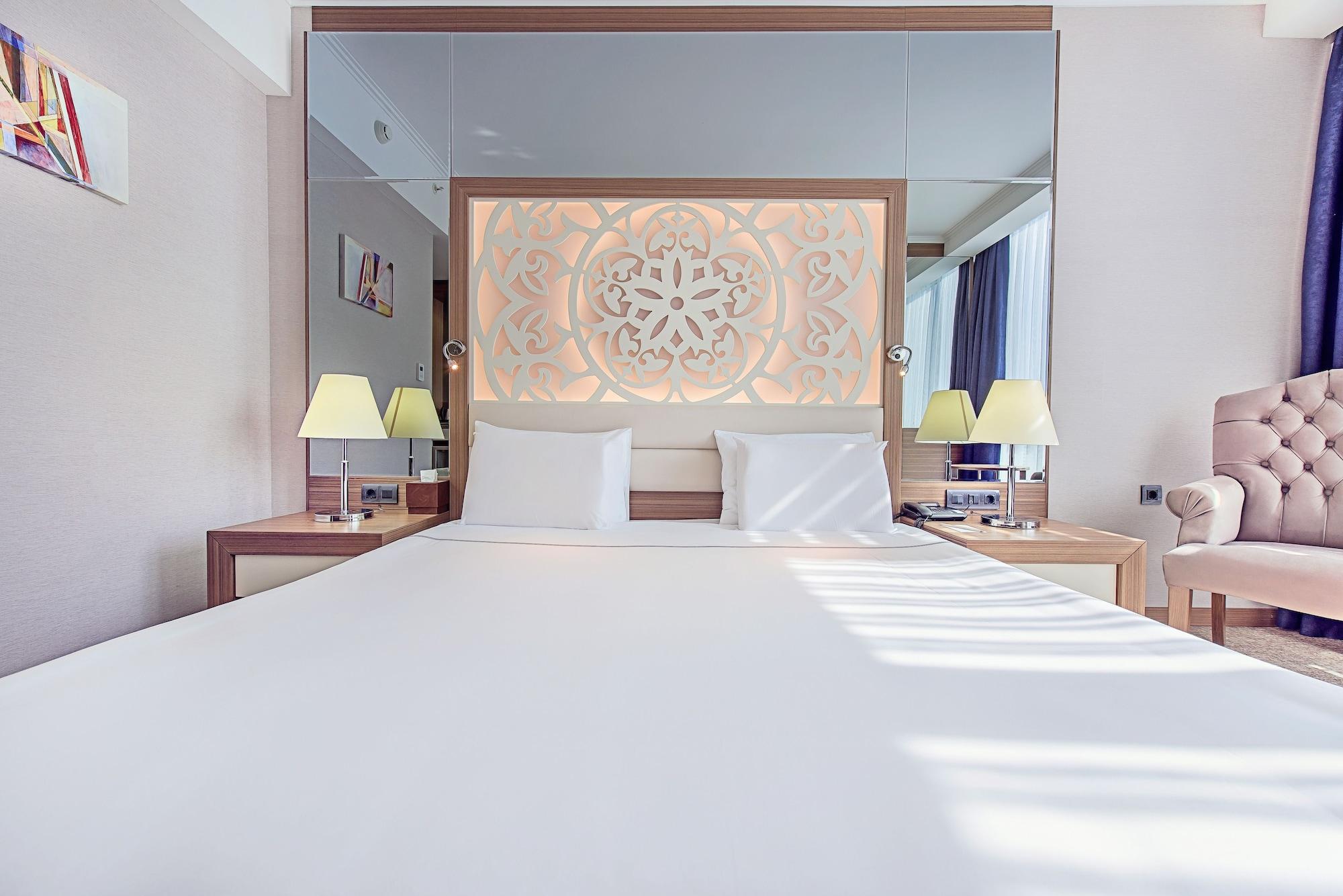 Downtown Ankara Hotel Exterior foto A room at the hotel